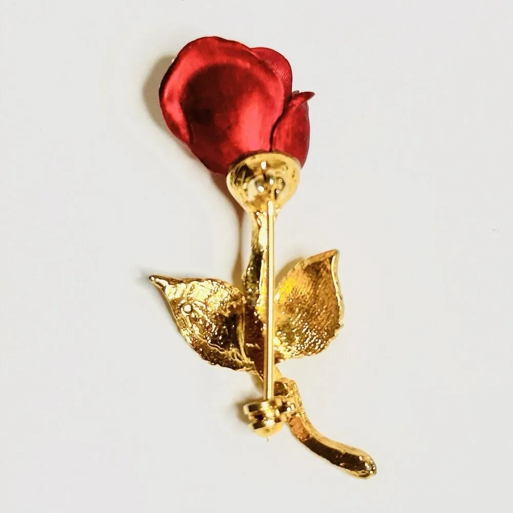 Vintage Giovanni Single Red Rose Flower Brooch Pin Gold Tone Boutonniere Lapel